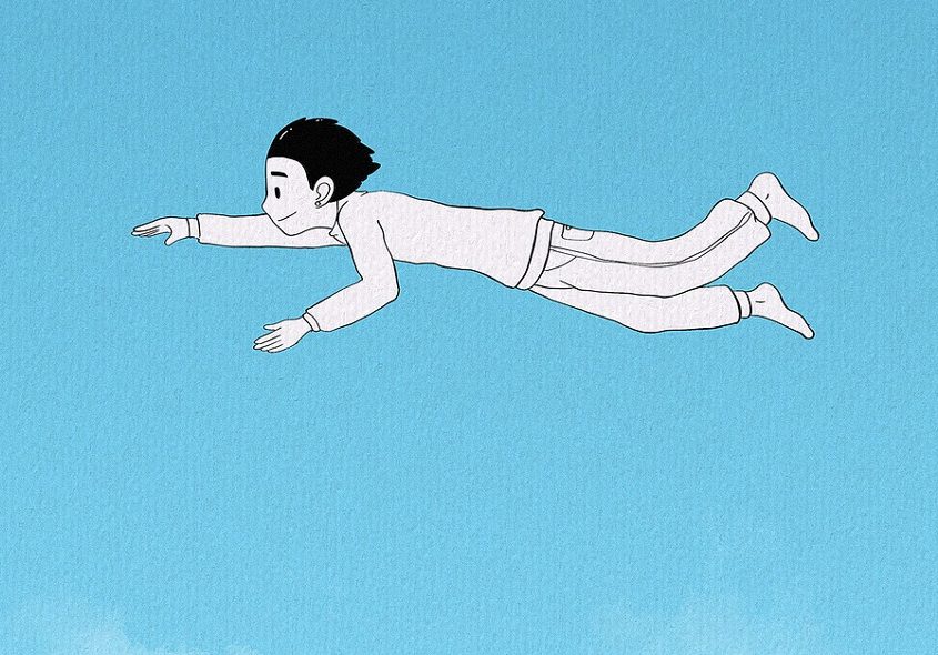 Gezeichnete Figur schwimmt oder fliegt vor einem himmelblauen Hintergrund